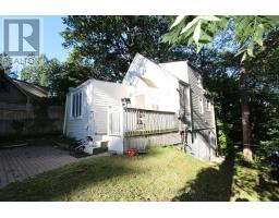 961 LAKESHORE ROAD W, Mississauga, Ontario