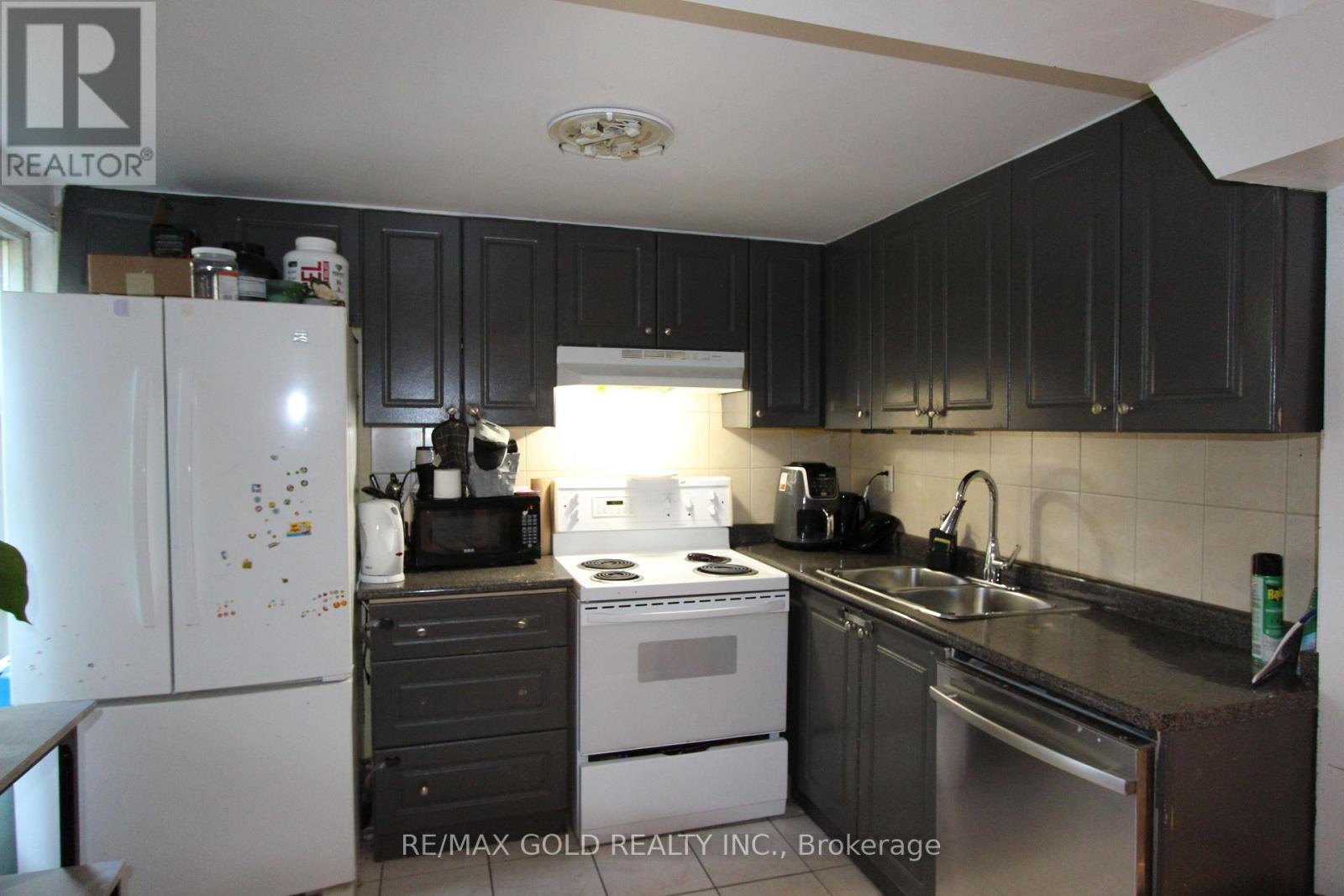 961 Lakeshore Road W, Mississauga, Ontario  L5H 1H8 - Photo 28 - W12451387