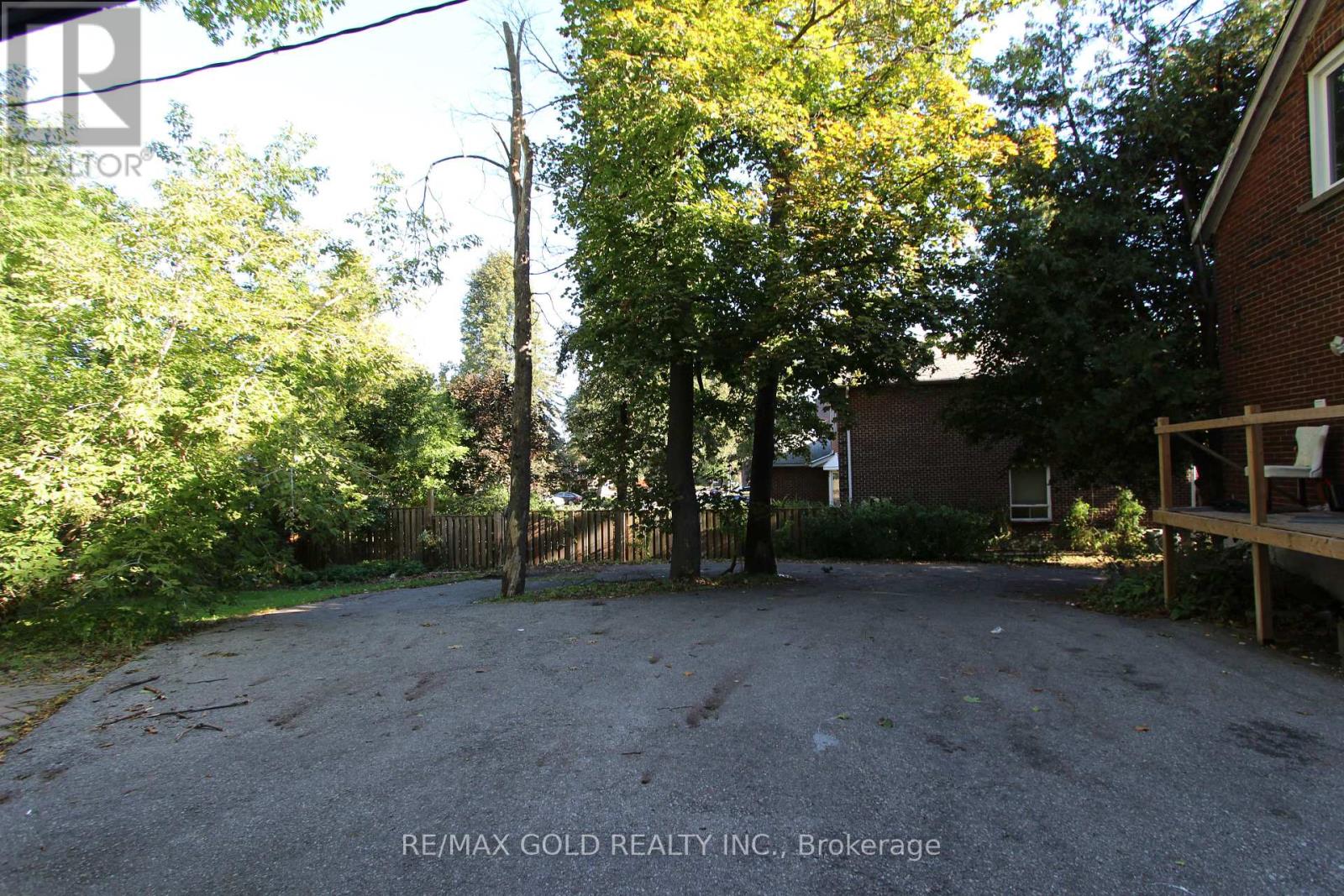 961 Lakeshore Road W, Mississauga, Ontario  L5H 1H8 - Photo 25 - W12451387