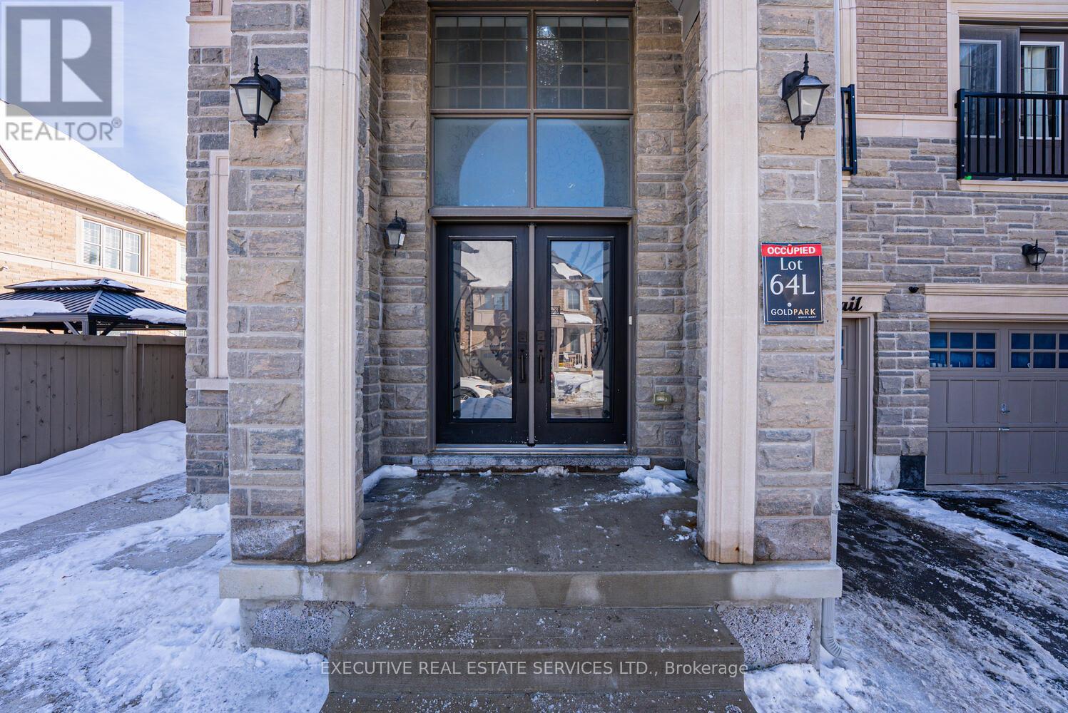 69 Dolobram Trail, Brampton, Ontario  L7A 4Y4 - Photo 4 - W12788210