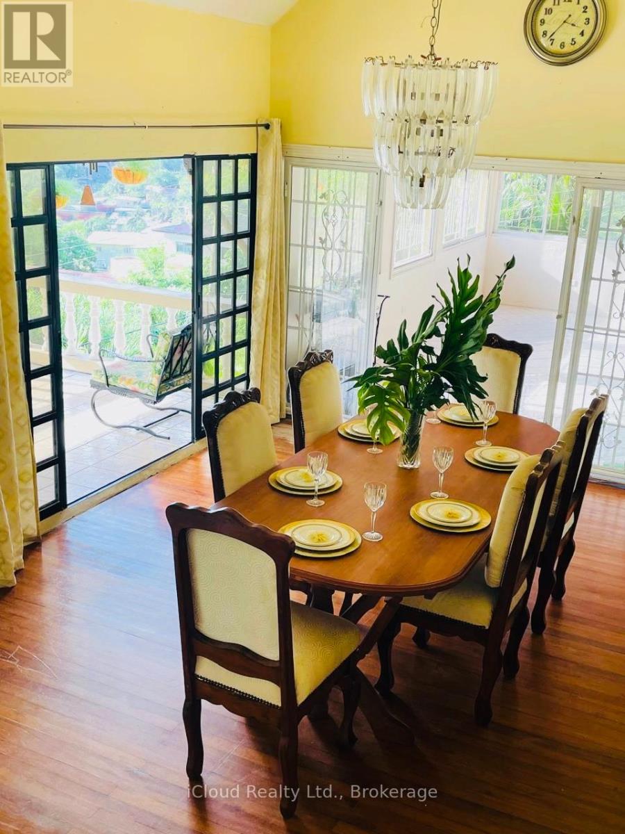 45 Lisa Avenue, Maraval, Ontario   - Photo 7 - X12726864