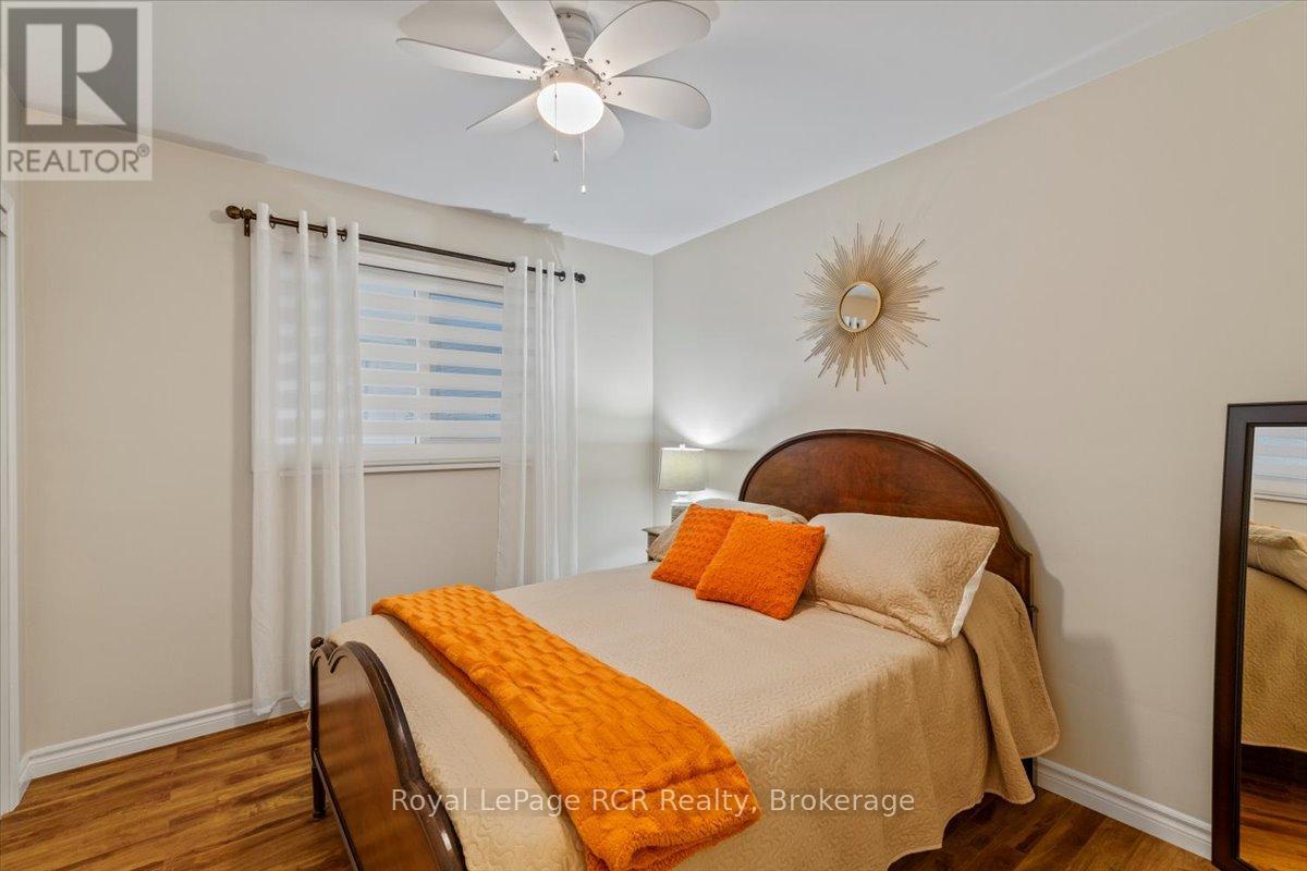 382 3rd Street, Hanover, Ontario  N4N 1B3 - Photo 13 - X12795336