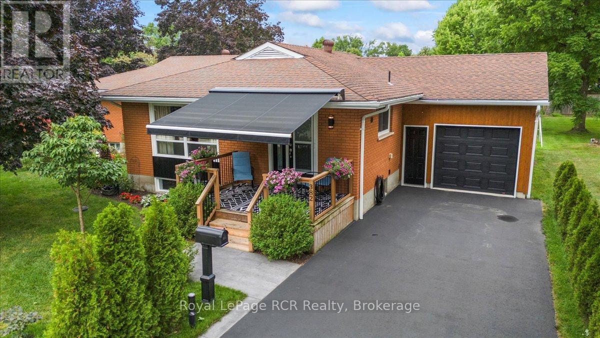 382 3rd Street, Hanover, Ontario  N4N 1B3 - Photo 2 - X12795336