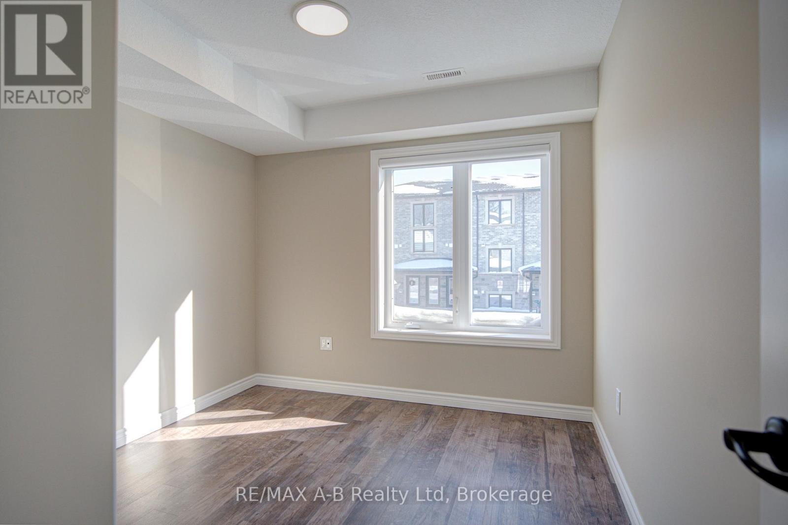 7 - 3194 Vivian Line 37, Stratford, Ontario  N5A 0J8 - Photo 6 - X12795338