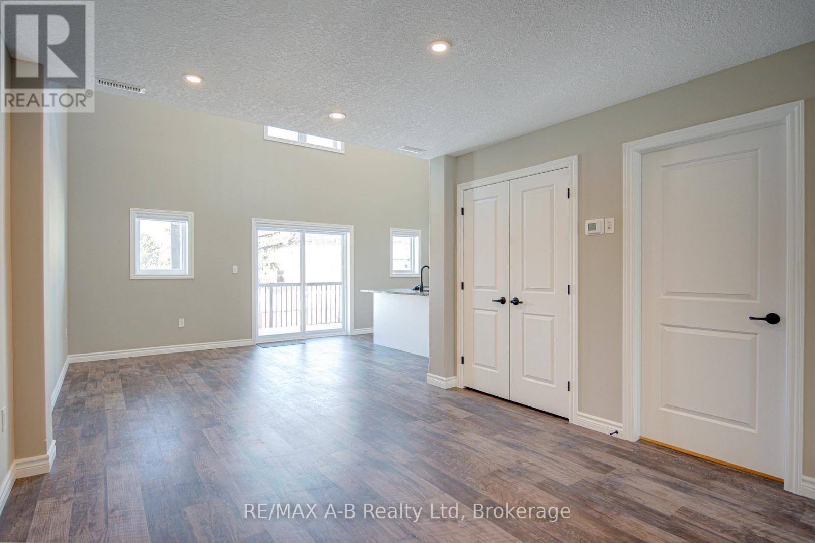 7 - 3194 Vivian Line 37, Stratford, Ontario  N5A 0J8 - Photo 8 - X12795338