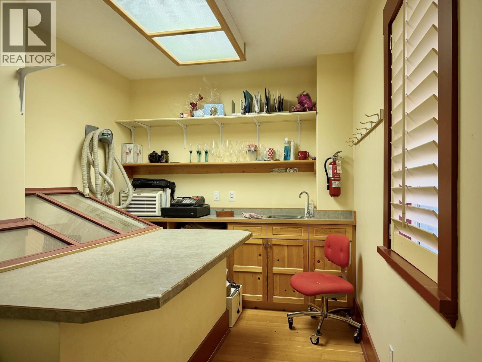 1276 4th Avenue, Prince George, British Columbia  V2L 3J4 - Photo 32 - C8076230