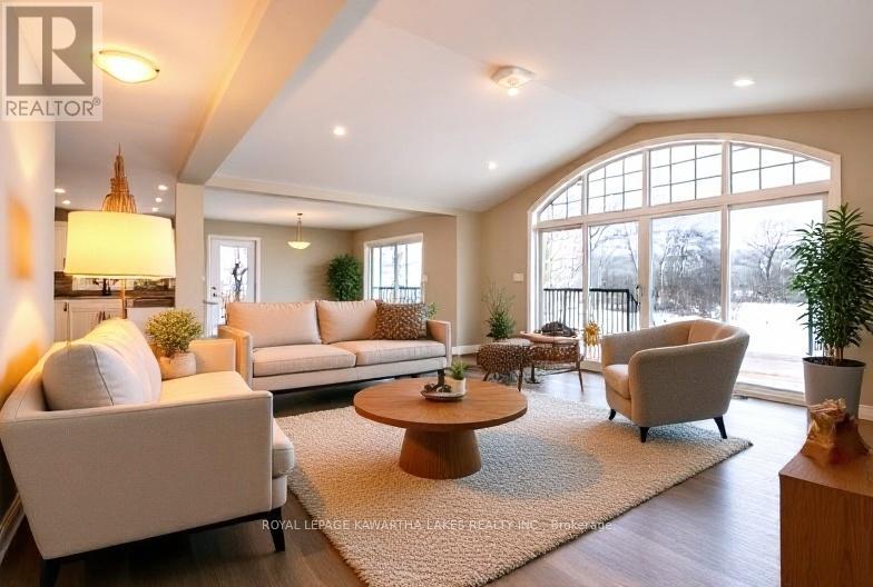 371 Linden Valley Road, Kawartha Lakes, Ontario  K0M 2T0 - Photo 7 - X12795314