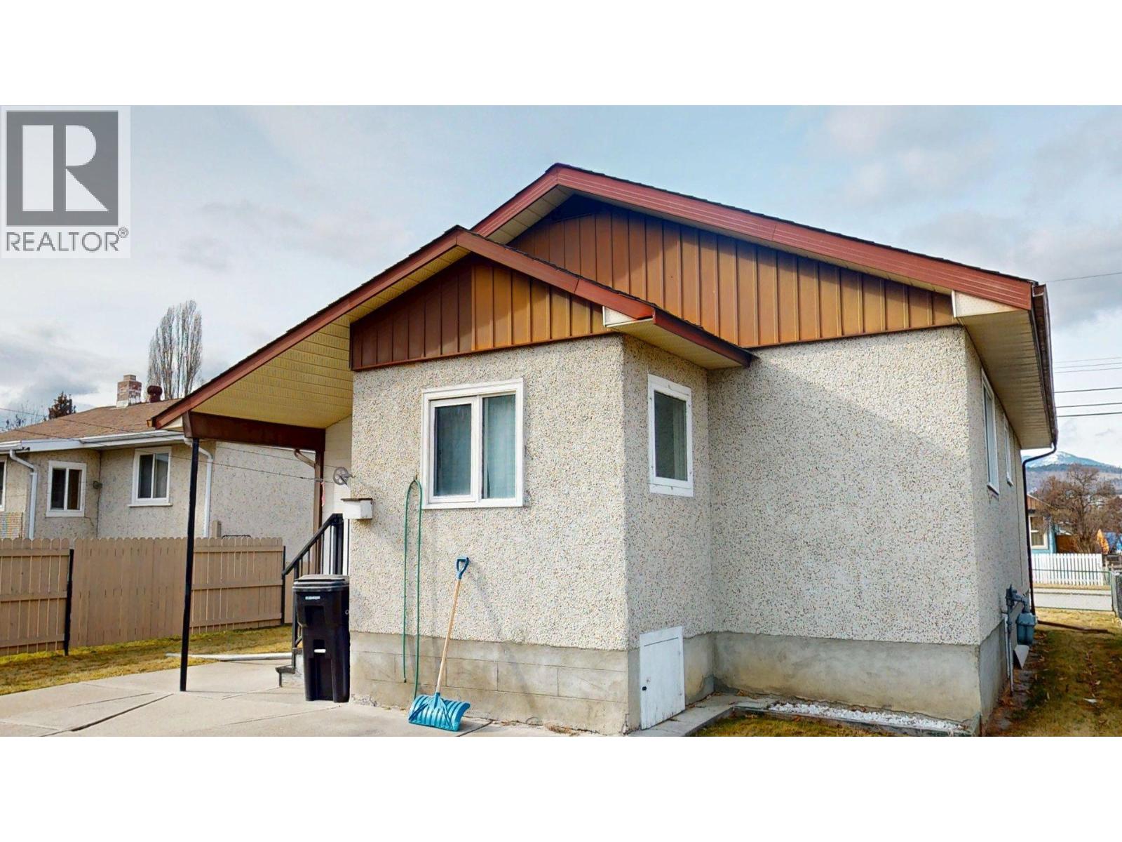 308 17th Avenue N, Cranbrook, British Columbia  V1C 3X1 - Photo 25 - 10376097