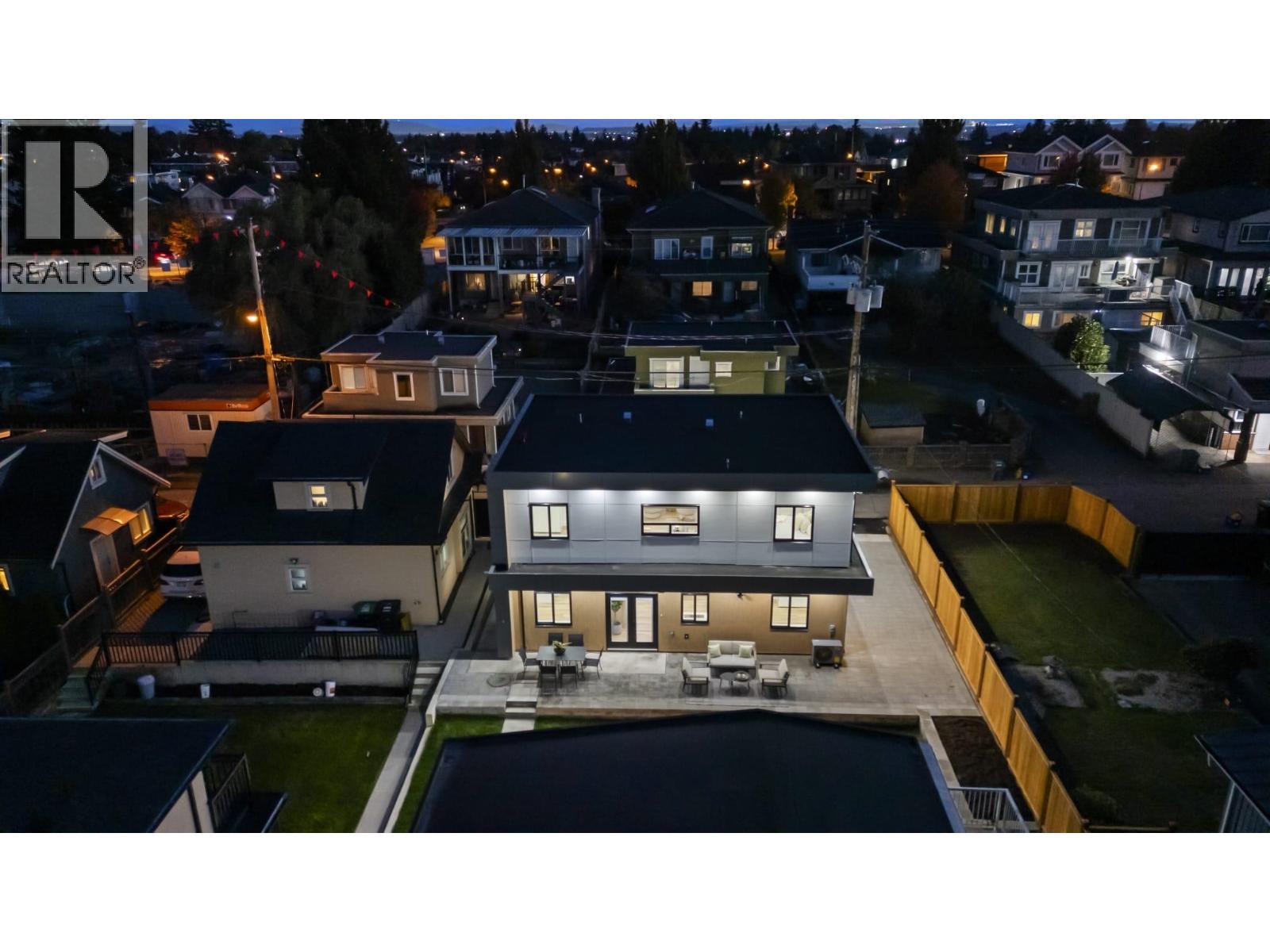 3 2808 E 48th Ave, Vancouver, British Columbia  V5S 1G9 - Photo 2 - R3068484