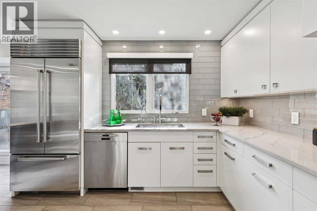 336 Pump Hill Gardens Sw, Calgary, Alberta  T2V 4M7 - Photo 15 - A2286084