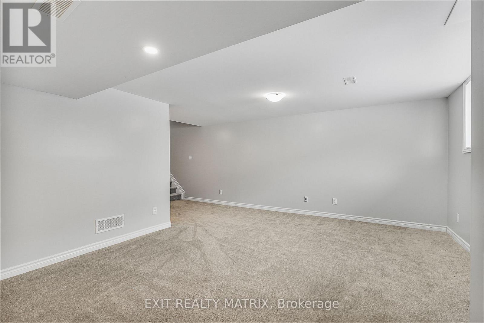 781 Namur Street, Russell, Ontario  K0A 1W0 - Photo 27 - X12795246