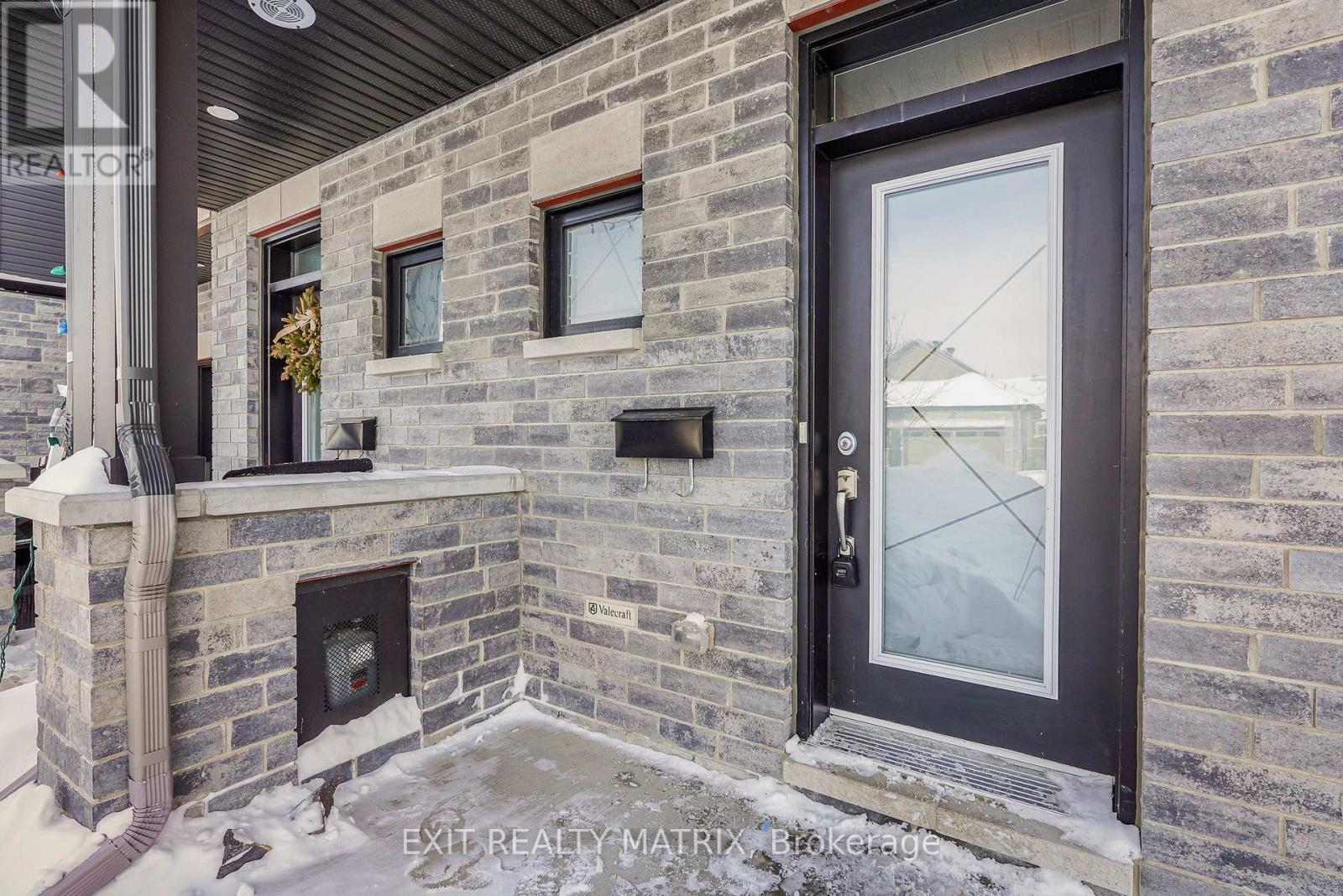 781 Namur Street, Russell, Ontario  K0A 1W0 - Photo 3 - X12795246