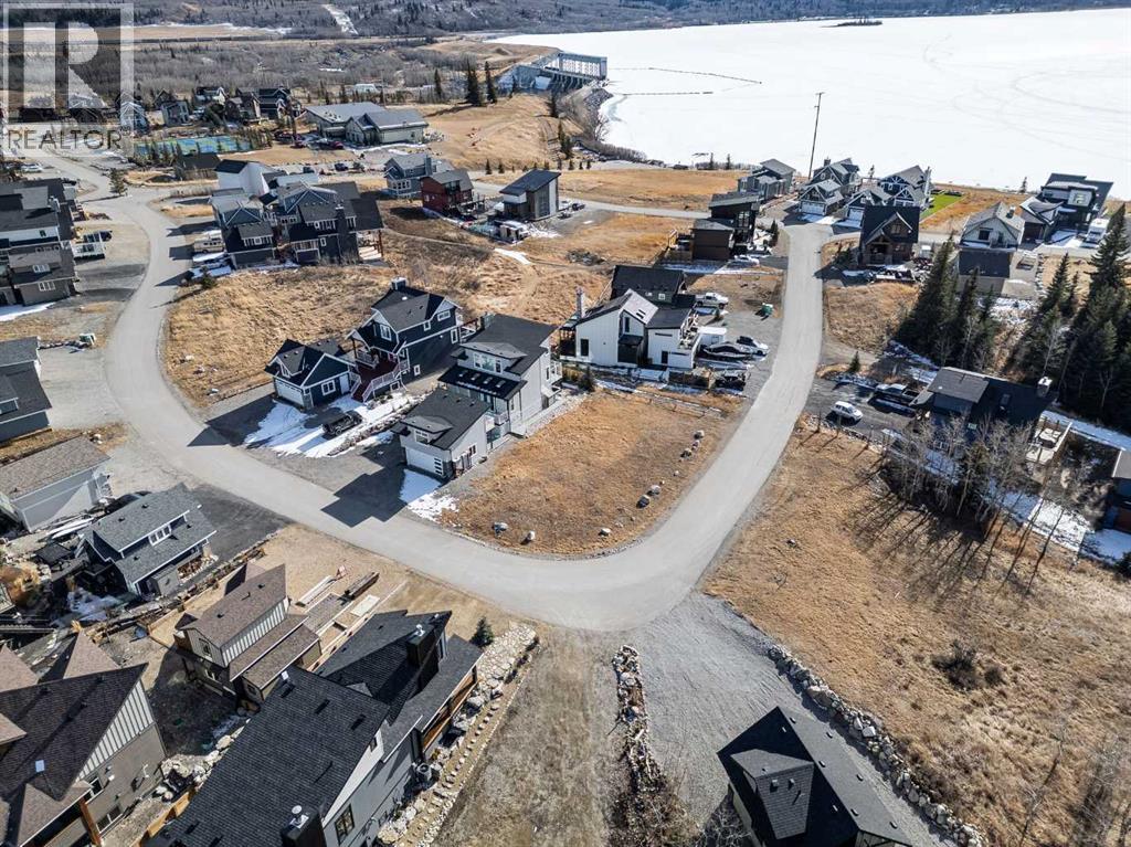 423 Cottageclub Cove, Rural Rocky View County, Alberta  T4C 1B1 - Photo 11 - A2286342