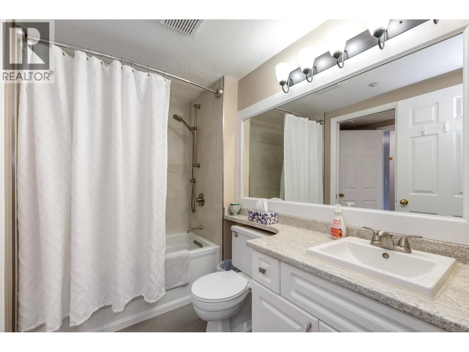 304 3065 Primrose Lane, Coquitlam, British Columbia  V3B 7P7 - Photo 14 - R3090431