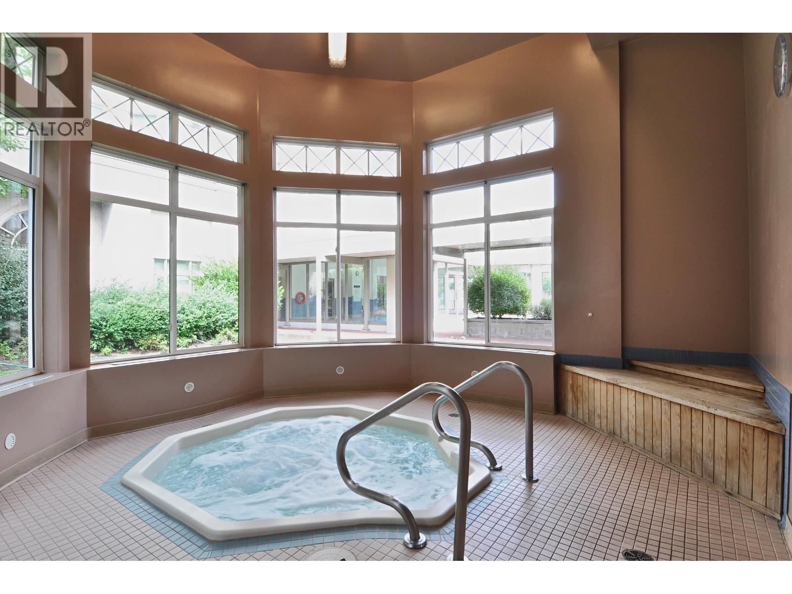 304 3065 Primrose Lane, Coquitlam, British Columbia  V3B 7P7 - Photo 25 - R3090431