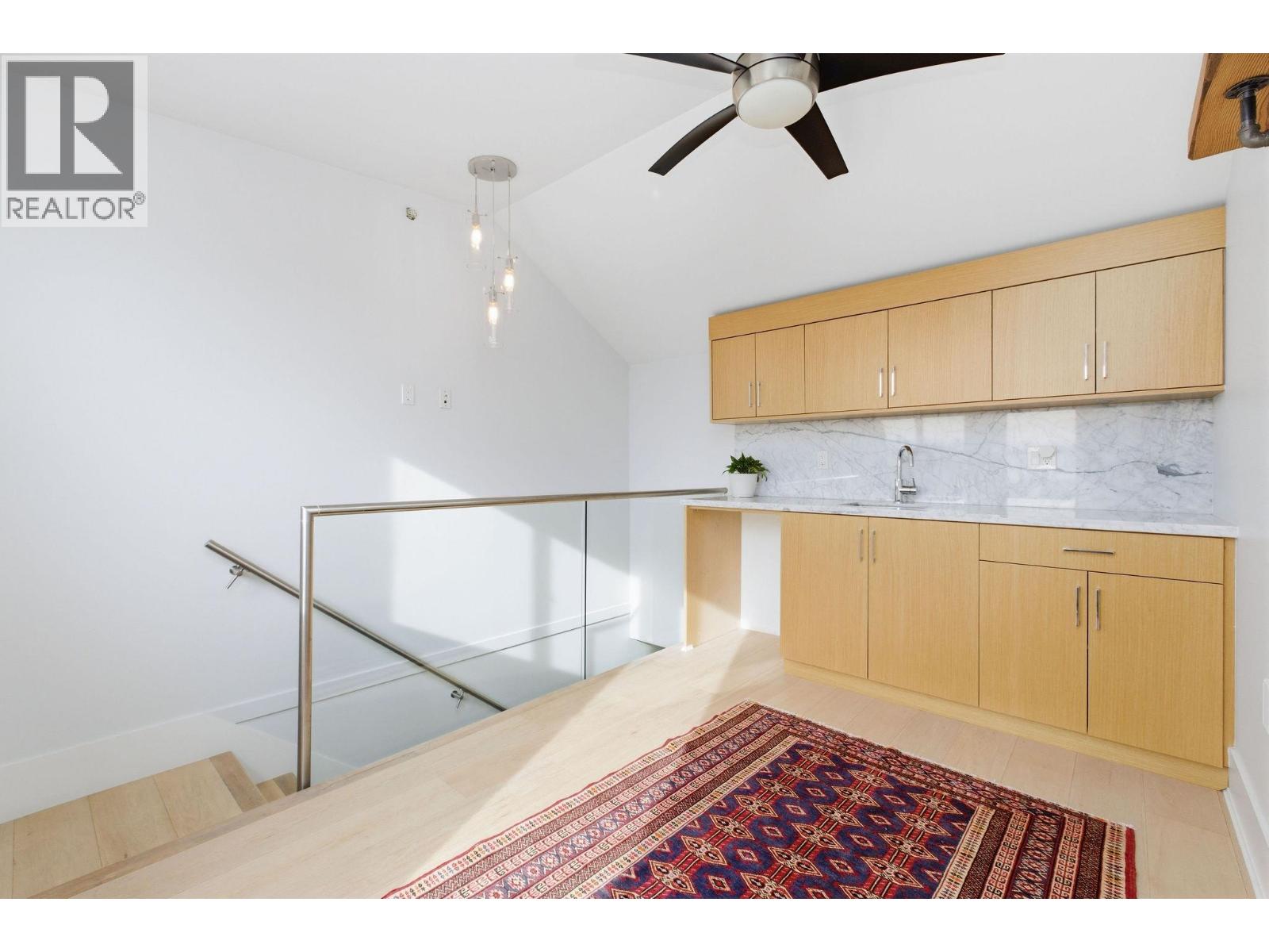 255 E 6th Street, North Vancouver, British Columbia  V7L 1P4 - Photo 22 - R3090544