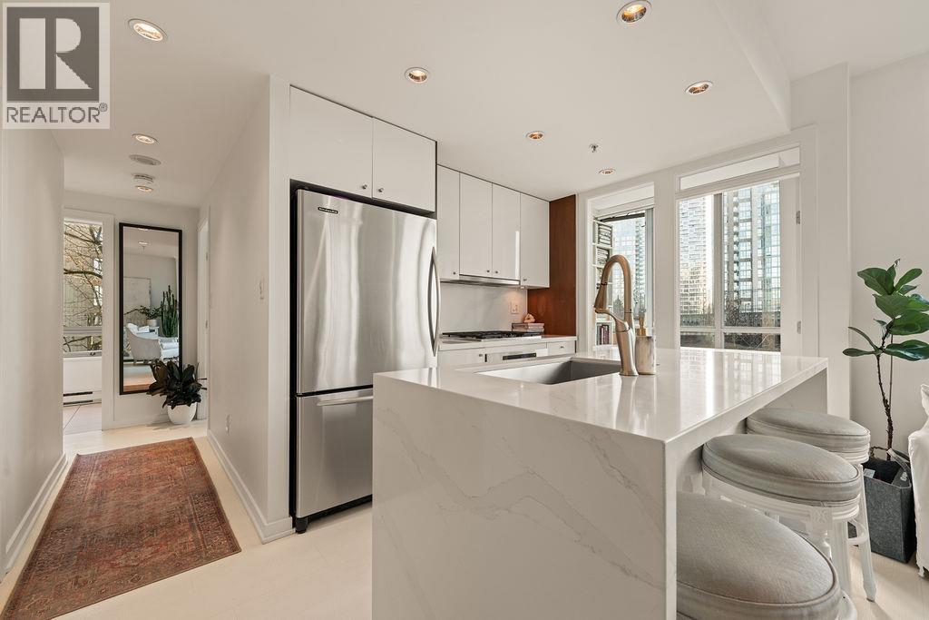 601 1005 Beach Avenue, Vancouver, British Columbia  V6E 3W2 - Photo 11 - R3090558