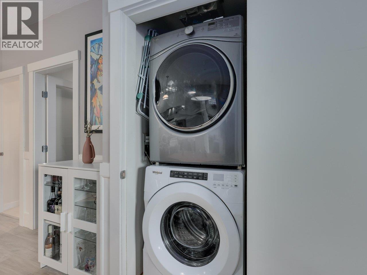 106 625 E 3rd Street, North Vancouver, British Columbia  V7L 1G6 - Photo 21 - R3090582