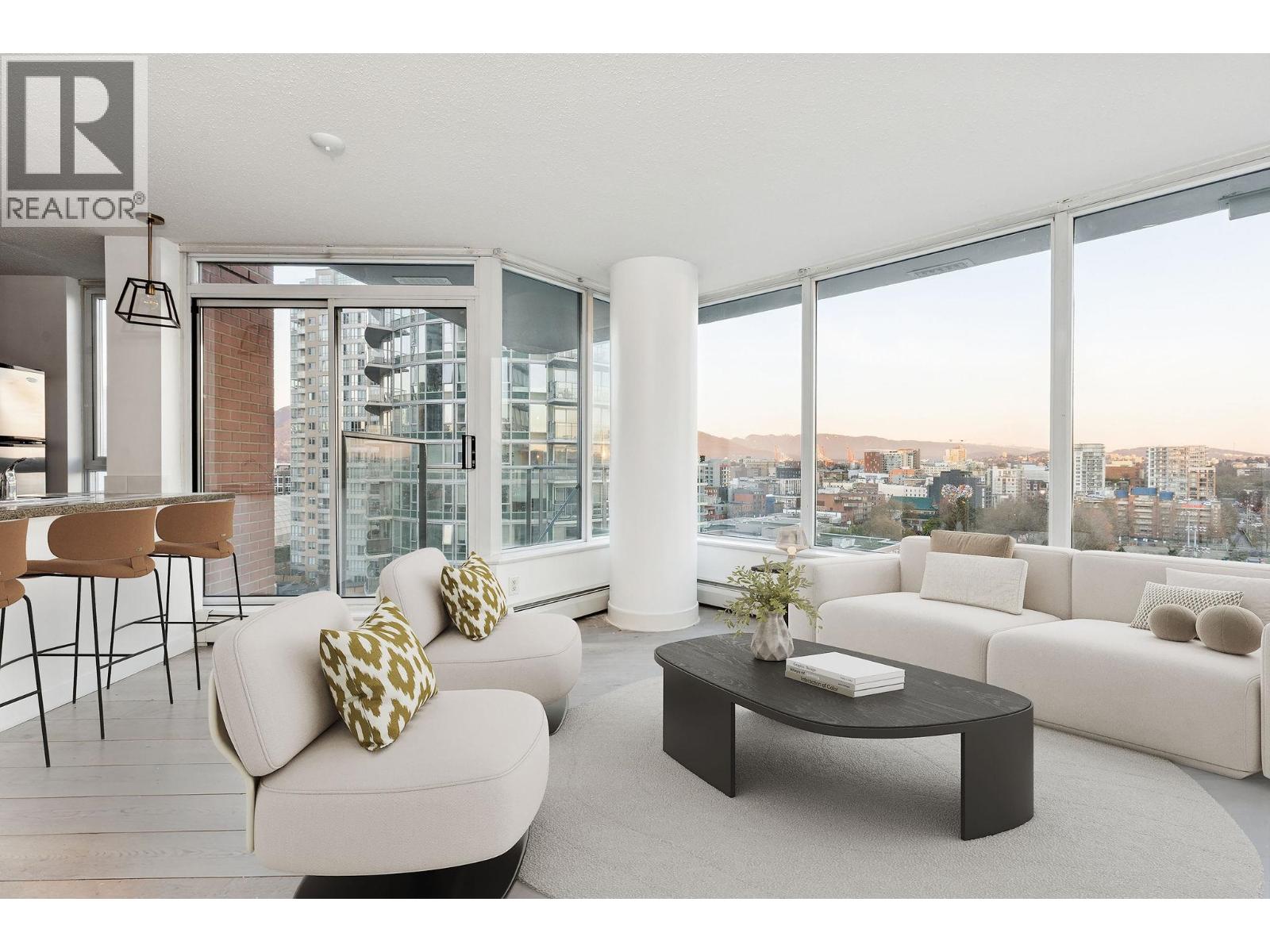 1609 688 Abbott Street, Vancouver, British Columbia  V6B 0B9 - Photo 1 - R3090590