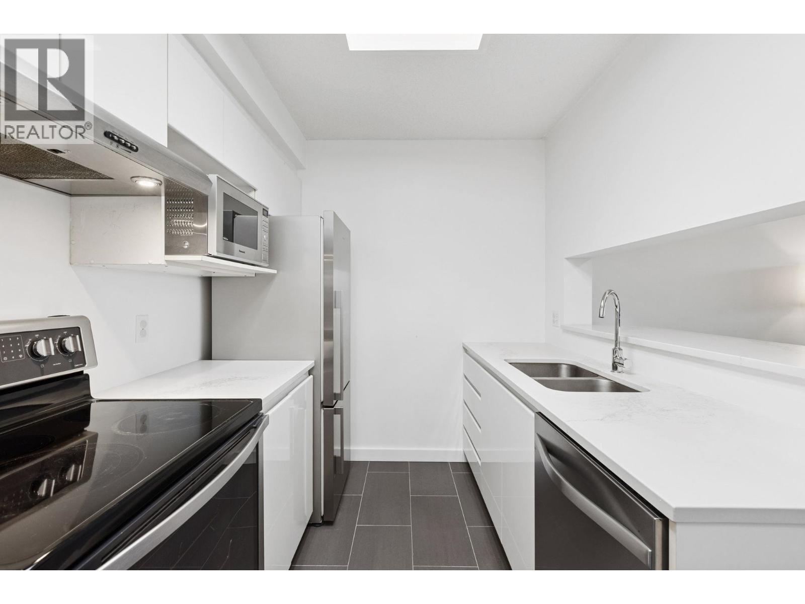 503 4160 Albert Street, Burnaby, British Columbia  V5C 6K2 - Photo 9 - R3090596