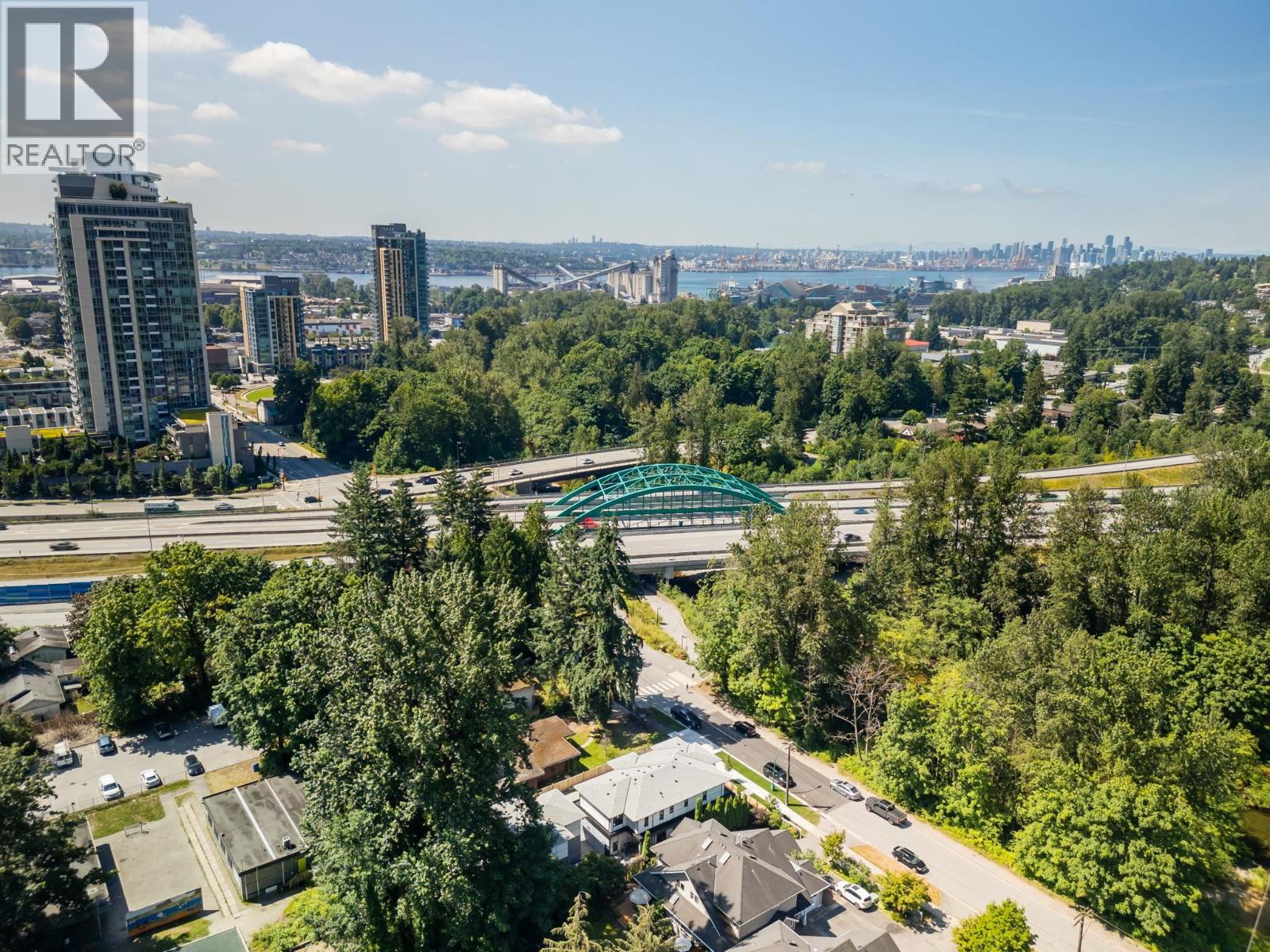 844 St. Denis Avenue, North Vancouver, British Columbia  V7J 2G4 - Photo 33 - R3090603