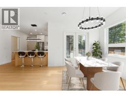 844 ST. DENIS AVENUE, North Vancouver, British Columbia