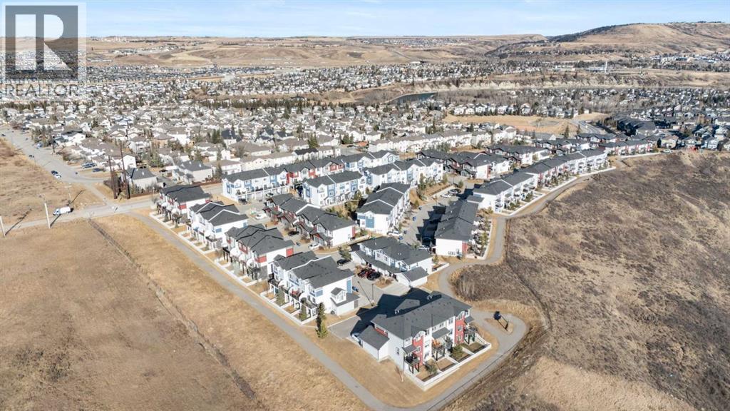 1403 Jumping Pound Common, Cochrane, Alberta  T4C 2L1 - Photo 34 - A2285401