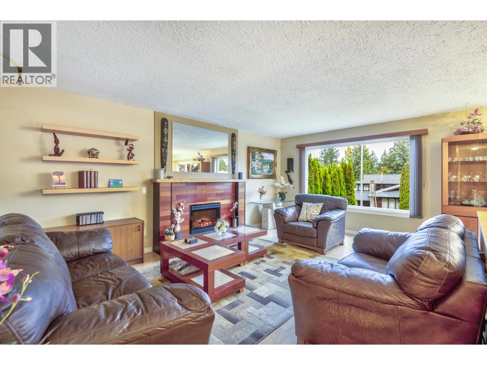 1317 Western Place, Port Coquitlam, British Columbia  V3C 4J8 - Photo 2 - R3090568