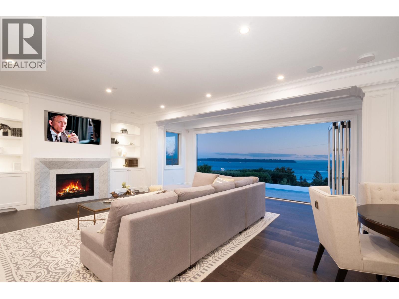 4135 Burkehill Place, West Vancouver, British Columbia  V7V 3M8 - Photo 10 - R3090571