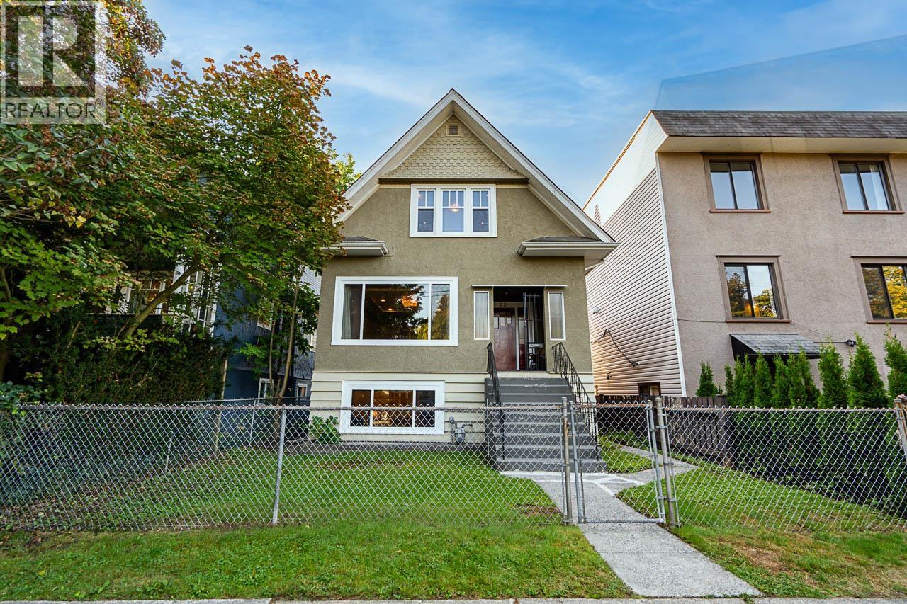 22 E 18th Avenue, Vancouver, British Columbia  V5V 1C9 - Photo 2 - R3090597