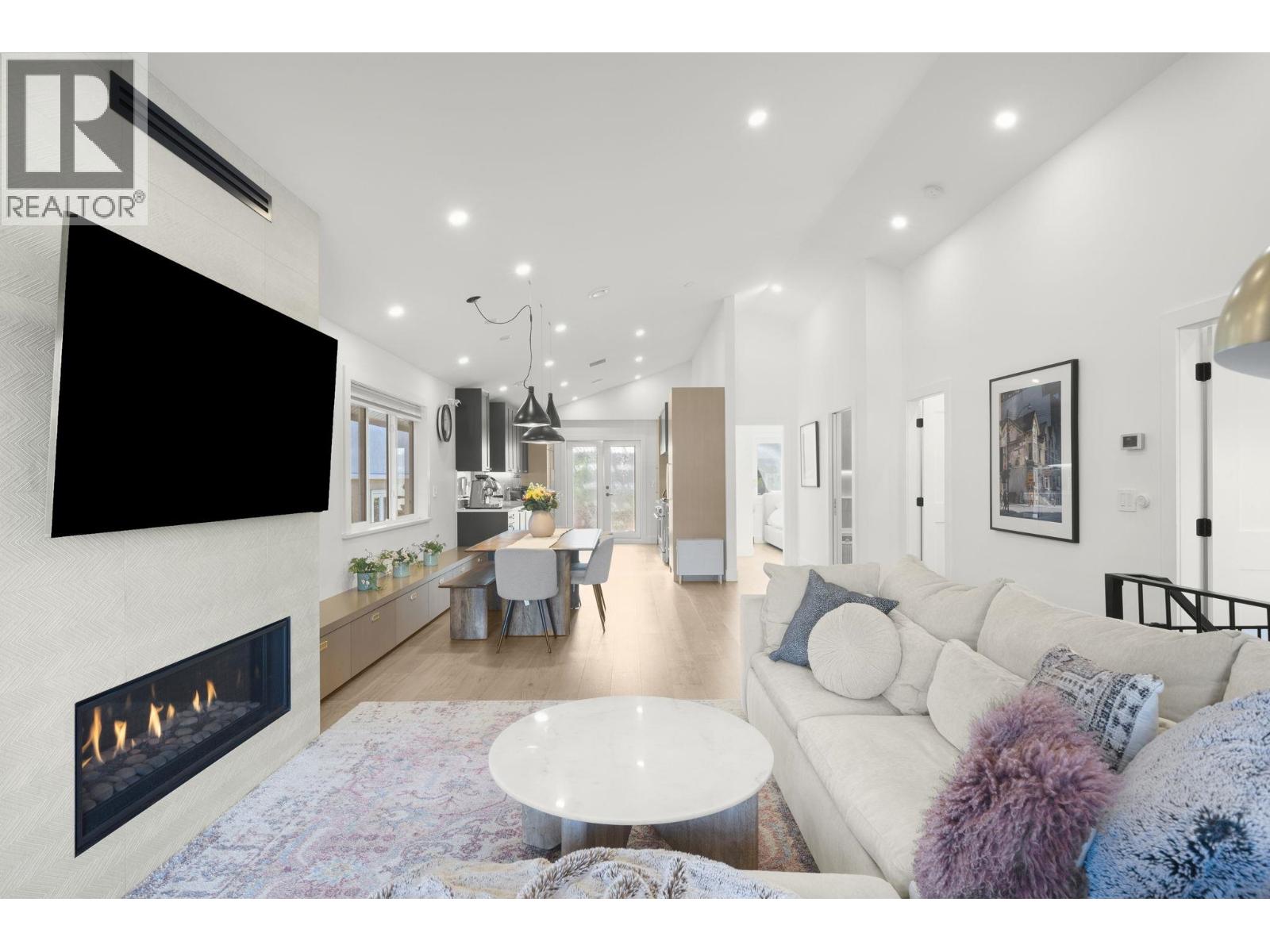 4740 Albert Street, Burnaby, British Columbia  V5C 2G9 - Photo 9 - R3090599