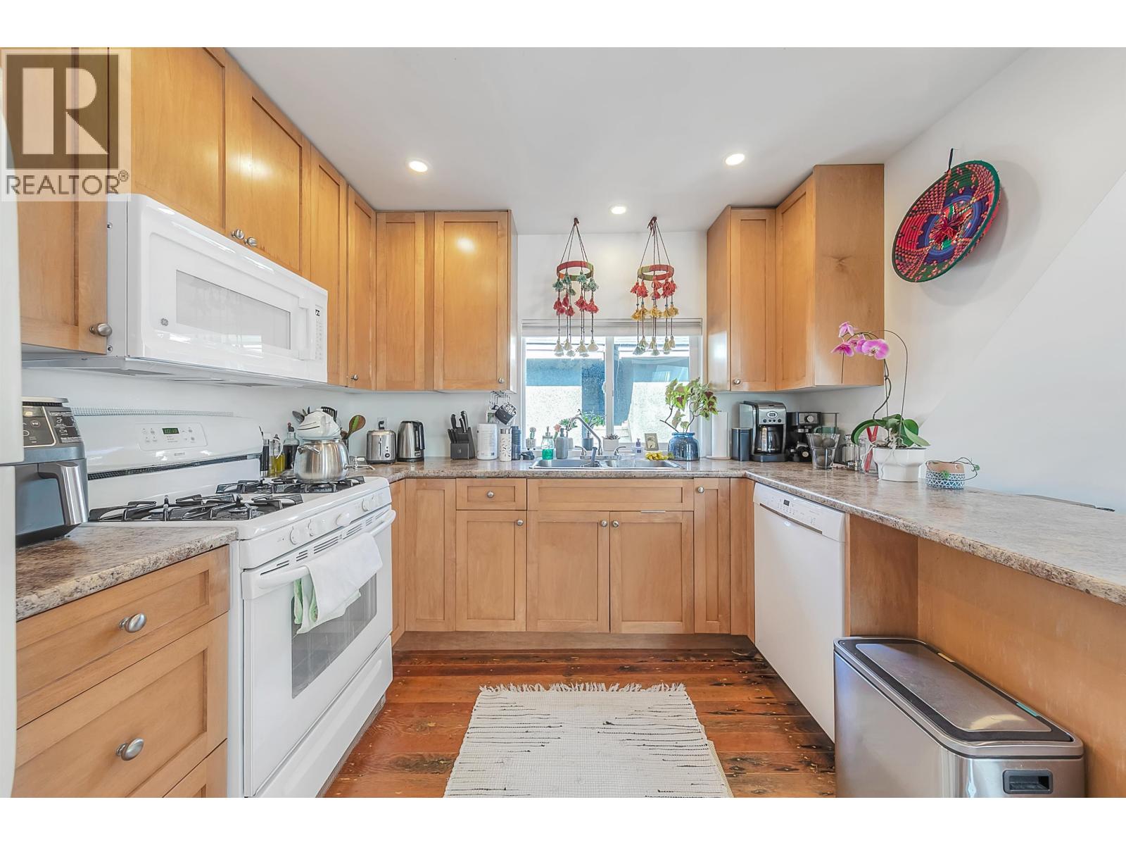 1847 Kitchener Street, Vancouver, British Columbia  V5L 2W5 - Photo 6 - R3090605