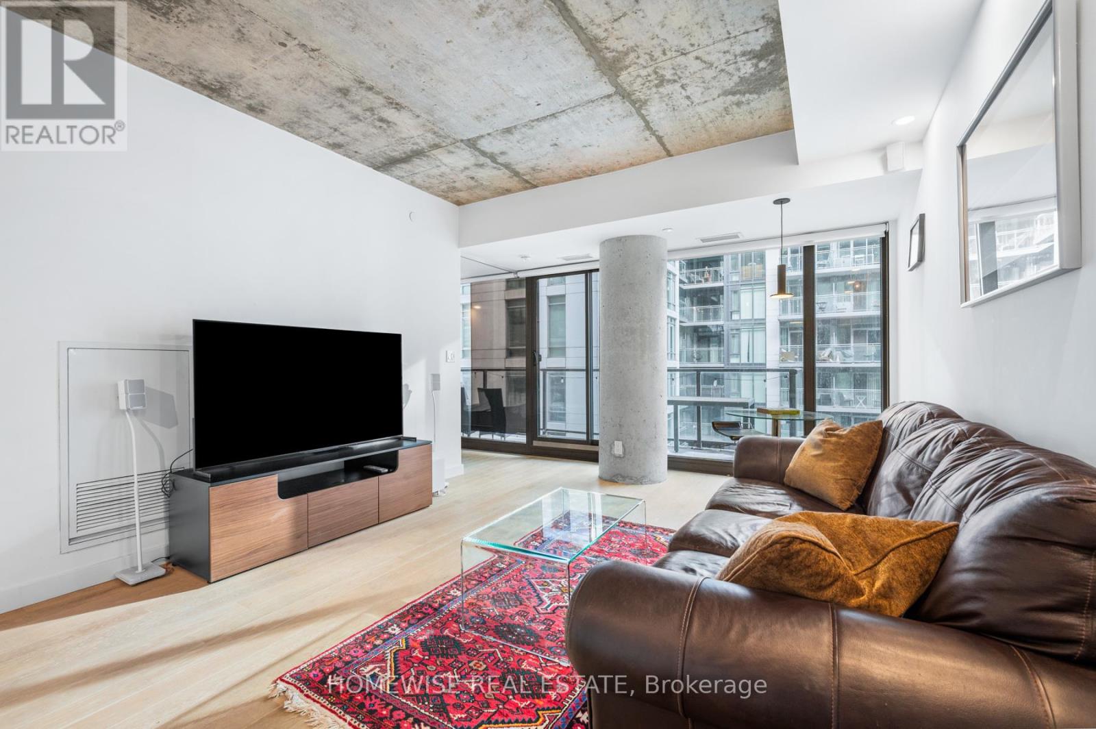 1009 - 111 Bathurst Street, Toronto, Ontario  M5V 2R1 - Photo 5 - C12795230