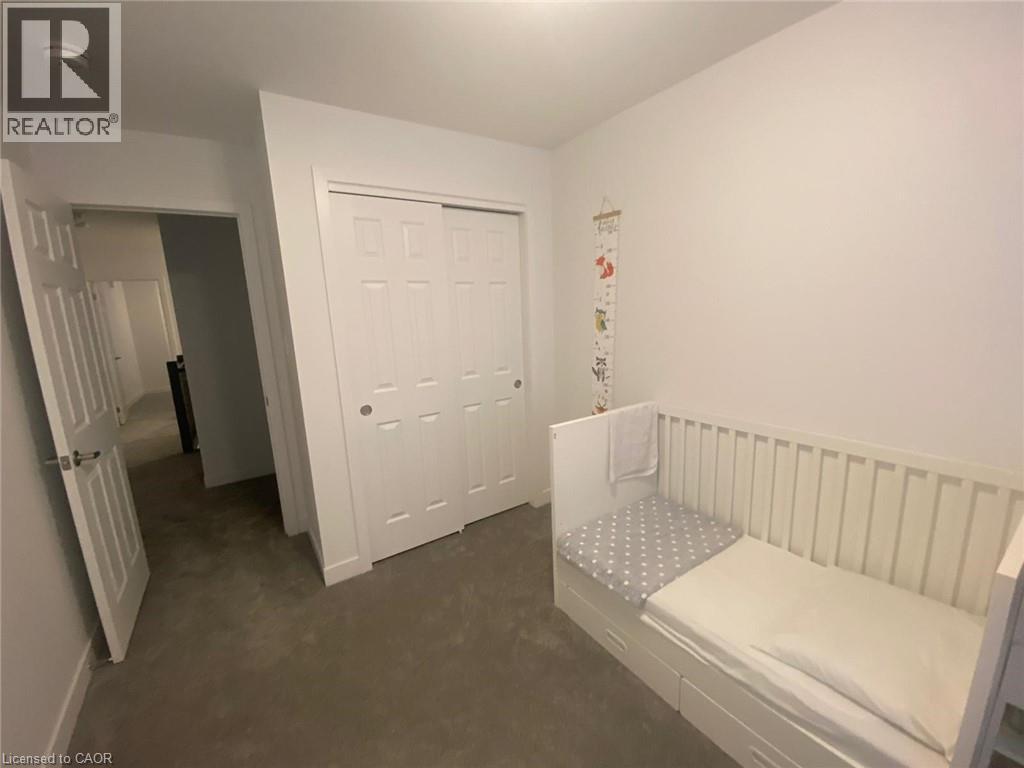 14 Roper Place, Kitchener, Ontario  N2R 0R8 - Photo 4 - 40805339