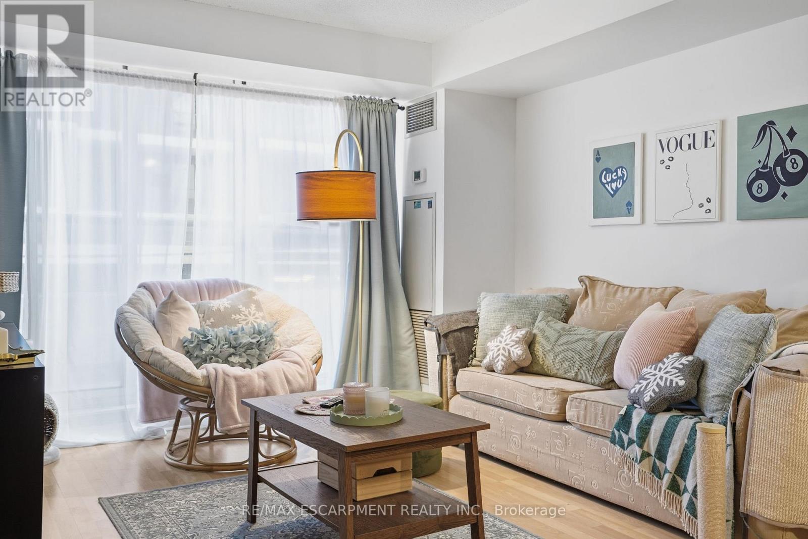 208 - 76 Shuter Street, Toronto, Ontario M5B 1B4 - Photo 14 - C12795304