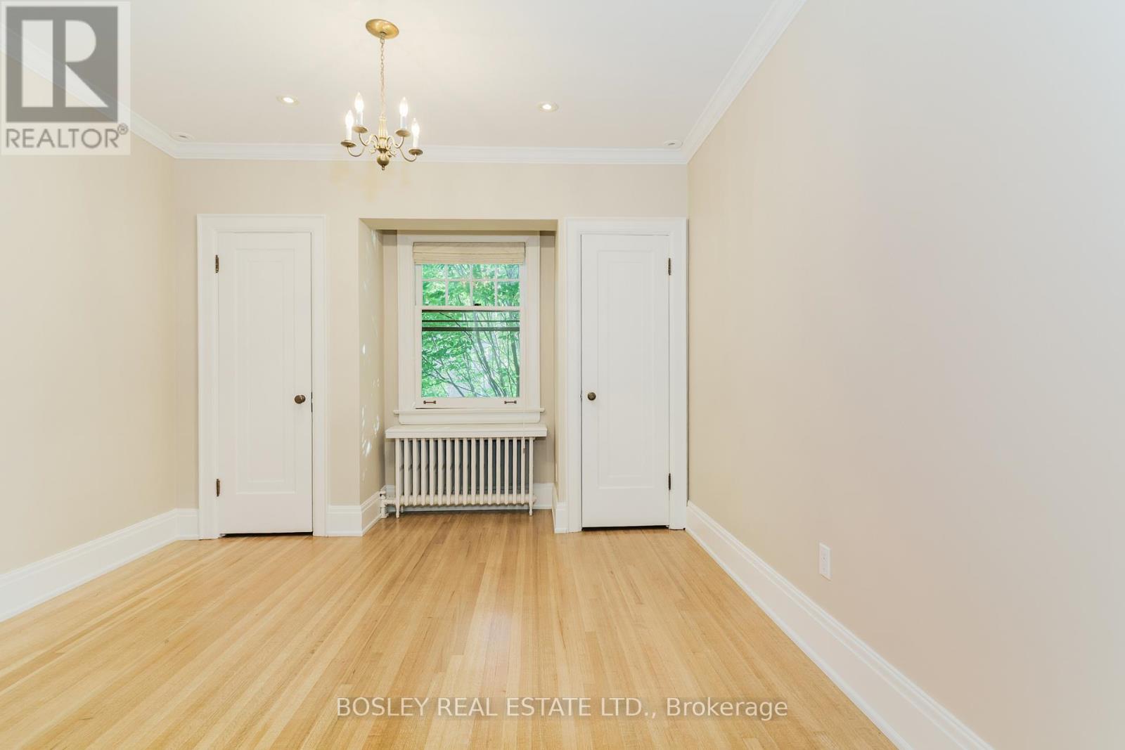 Upper - 20 Coulson Avenue, Toronto, Ontario  M4V 1Y5 - Photo 12 - C12795318