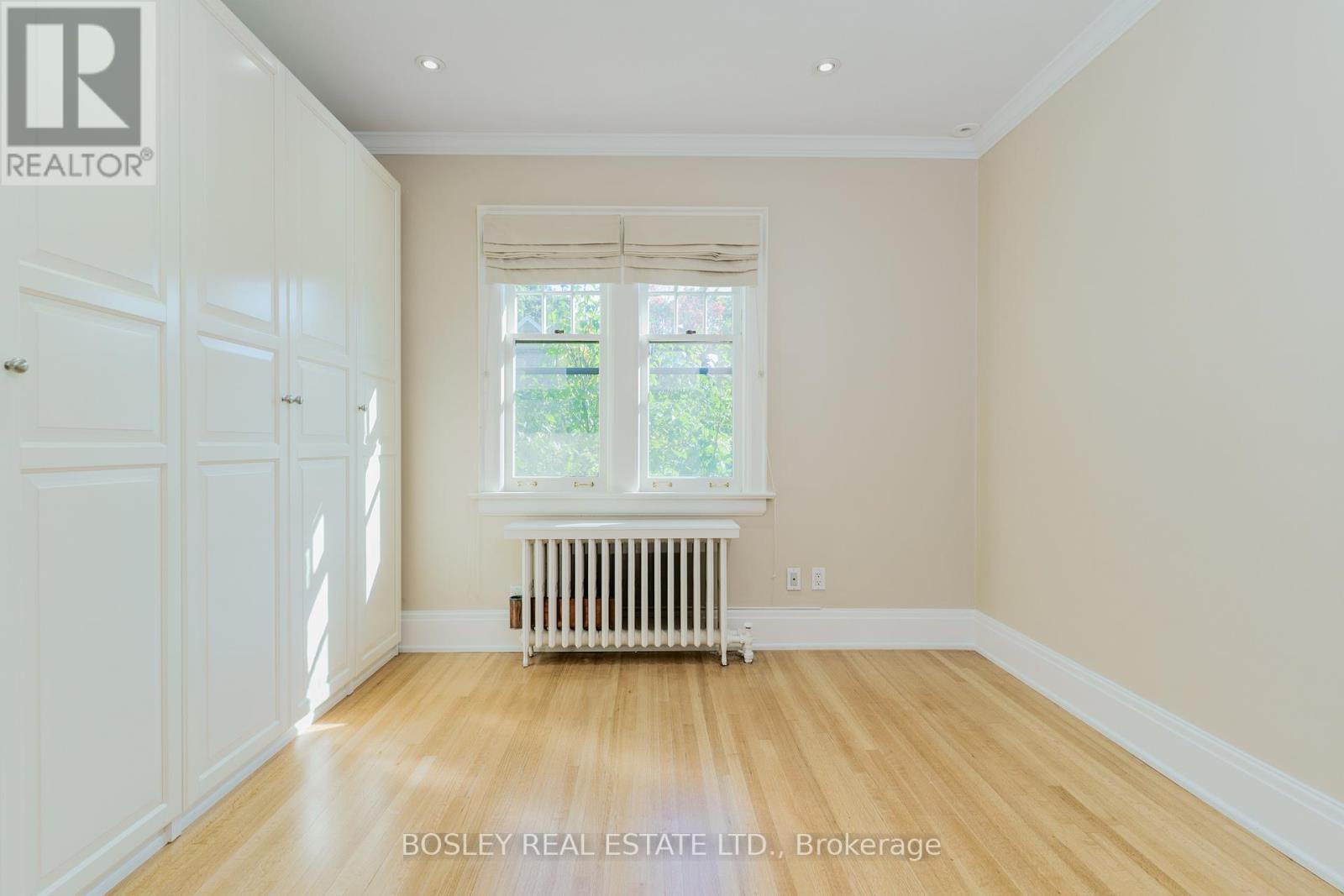 Upper - 20 Coulson Avenue, Toronto, Ontario  M4V 1Y5 - Photo 23 - C12795318