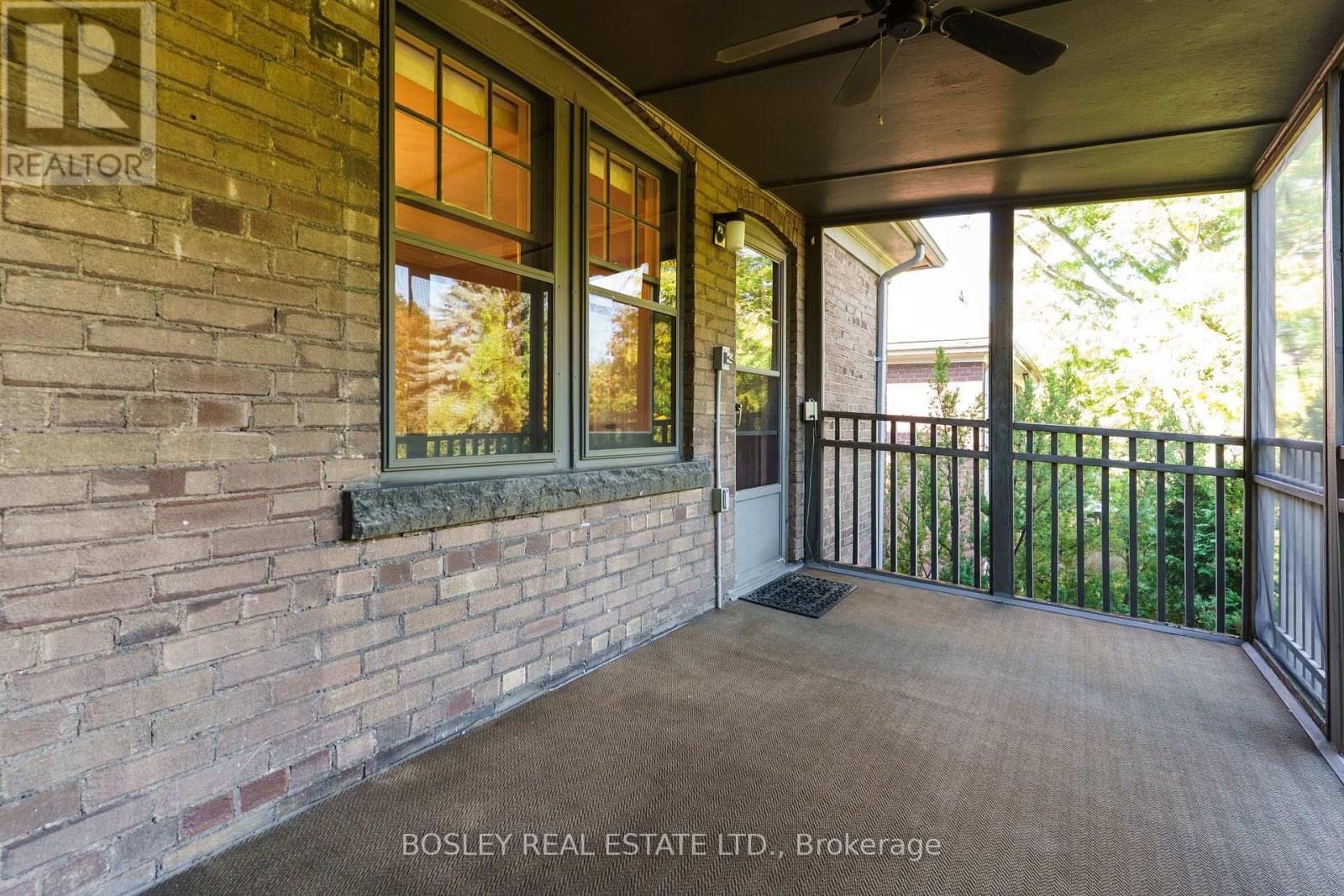 Upper - 20 Coulson Avenue, Toronto, Ontario  M4V 1Y5 - Photo 29 - C12795318