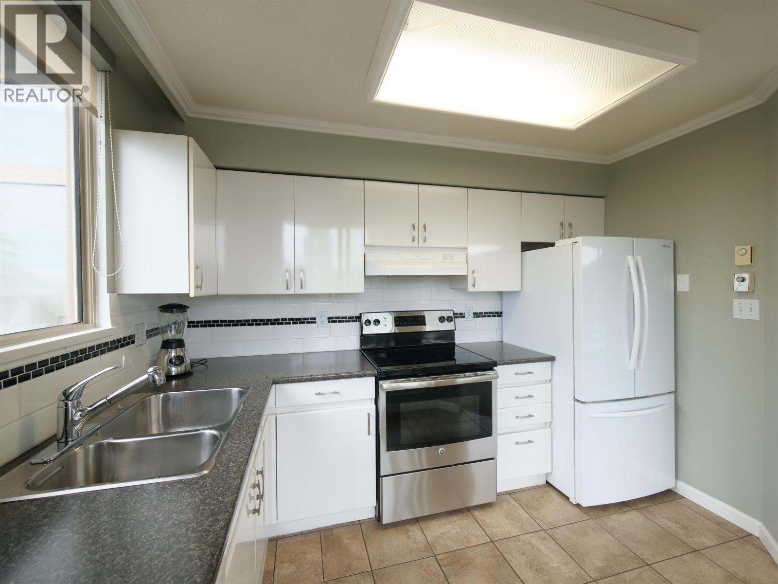 1213 1327 E Keith Road, North Vancouver, British Columbia  V7J 3T5 - Photo 7 - R3090336