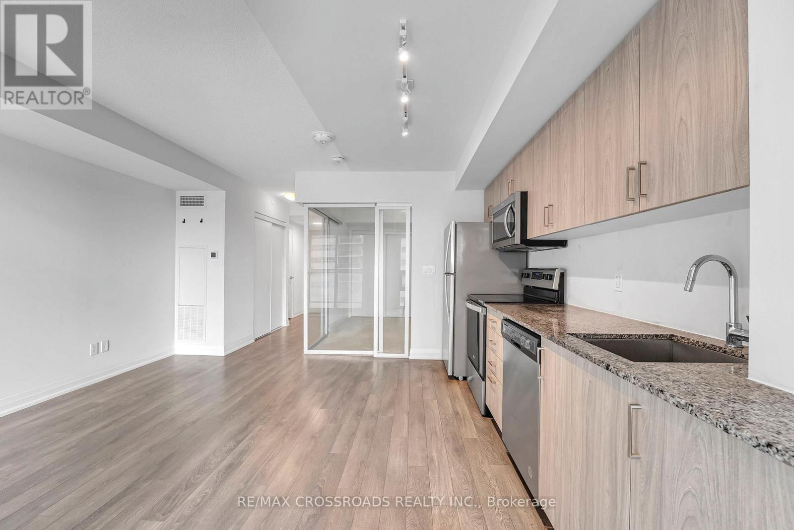 528 - 20 Meadowglen Place, Toronto, Ontario  M1G 0A9 - Photo 13 - E12795248