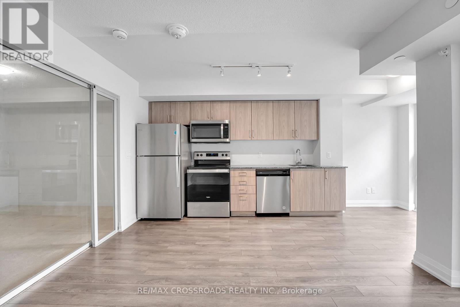 528 - 20 Meadowglen Place, Toronto, Ontario  M1G 0A9 - Photo 6 - E12795248