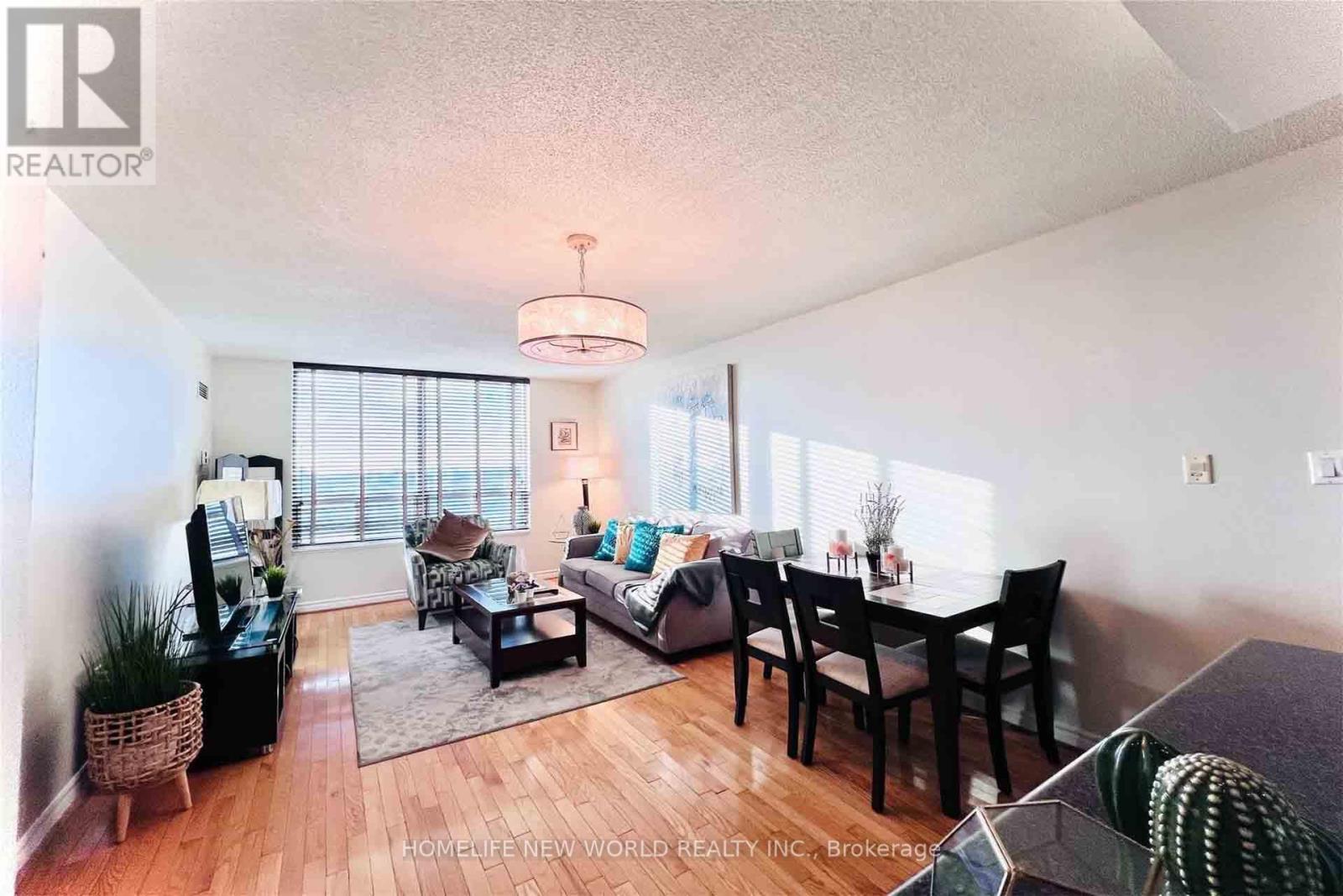 1928 - 125 Omni Drive, Toronto, Ontario  M1P 5A9 - Photo 4 - E12795278