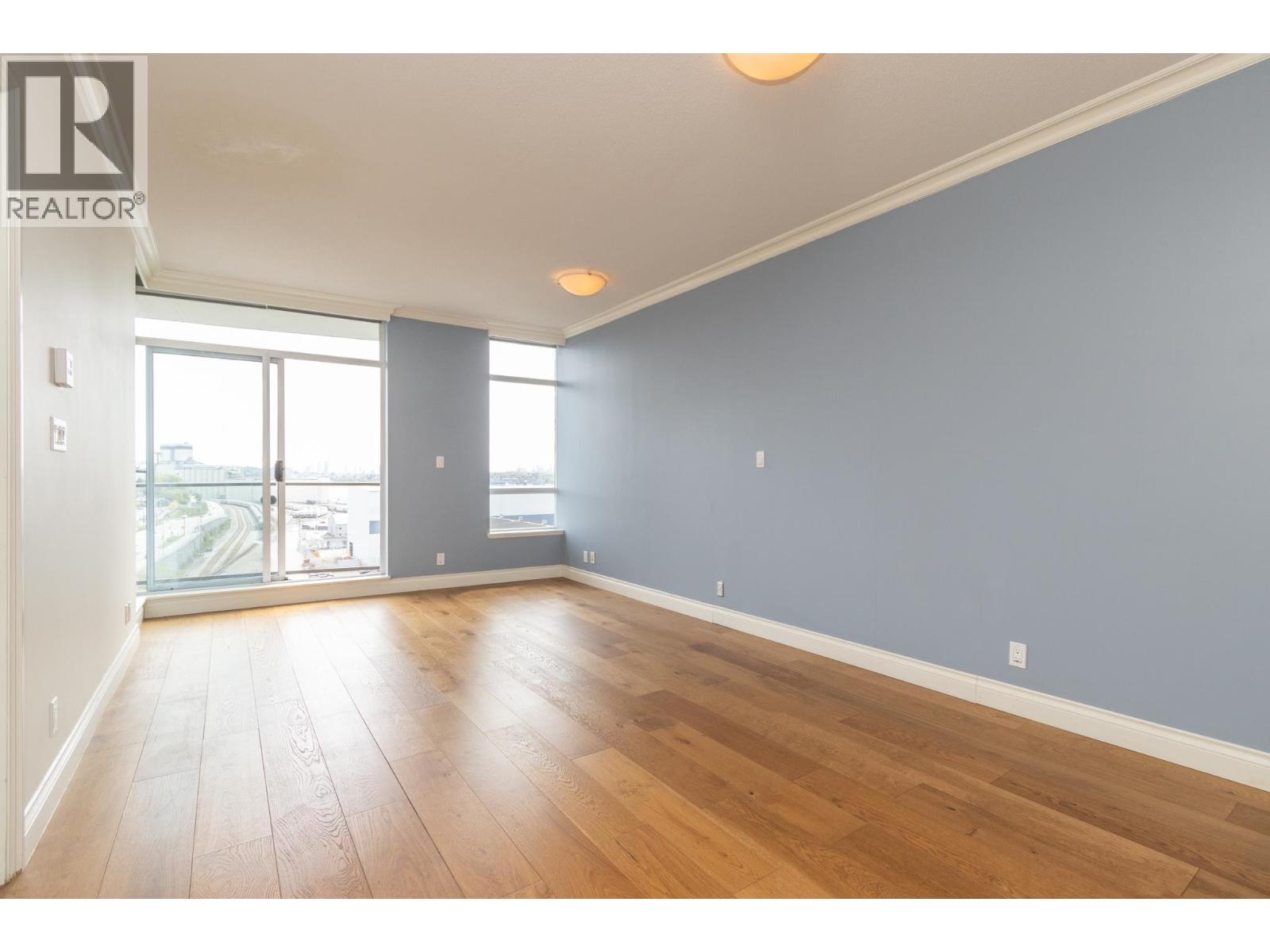 1003 172 Victory Ship Way, North Vancouver, British Columbia  V7L 0B5 - Photo 4 - R3090218