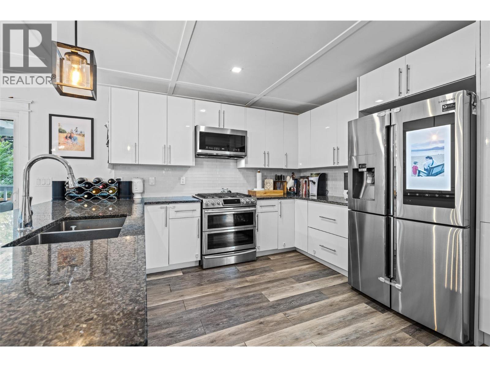 4382 Gordon Drive, Kelowna, British Columbia  V1W 1S8 - Photo 8 - 10376162