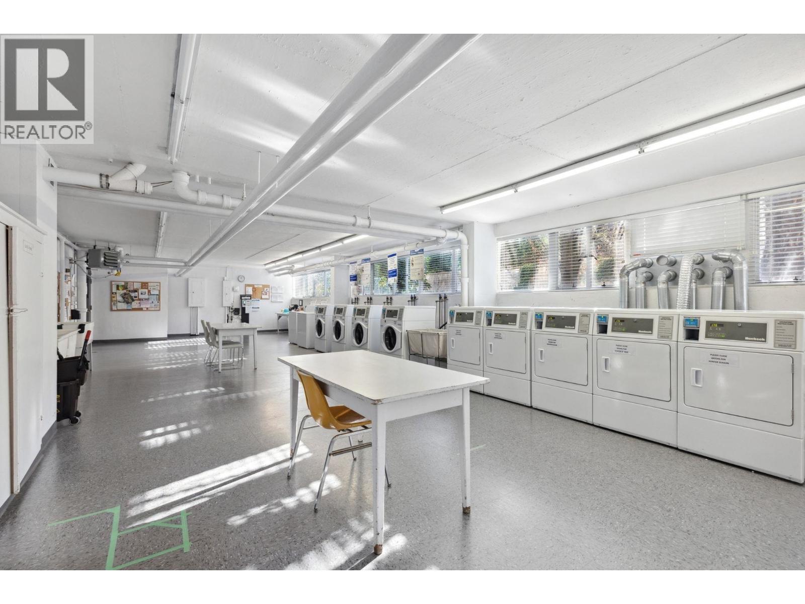 320 1445 Marpole Avenue, Vancouver, British Columbia  V6H 1S5 - Photo 32 - R3090412