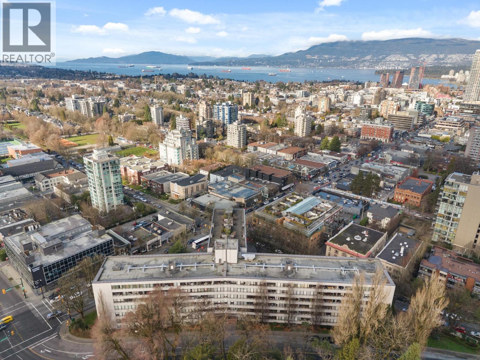 320 1445 Marpole Avenue, Vancouver, British Columbia  V6H 1S5 - Photo 27 - R3090412