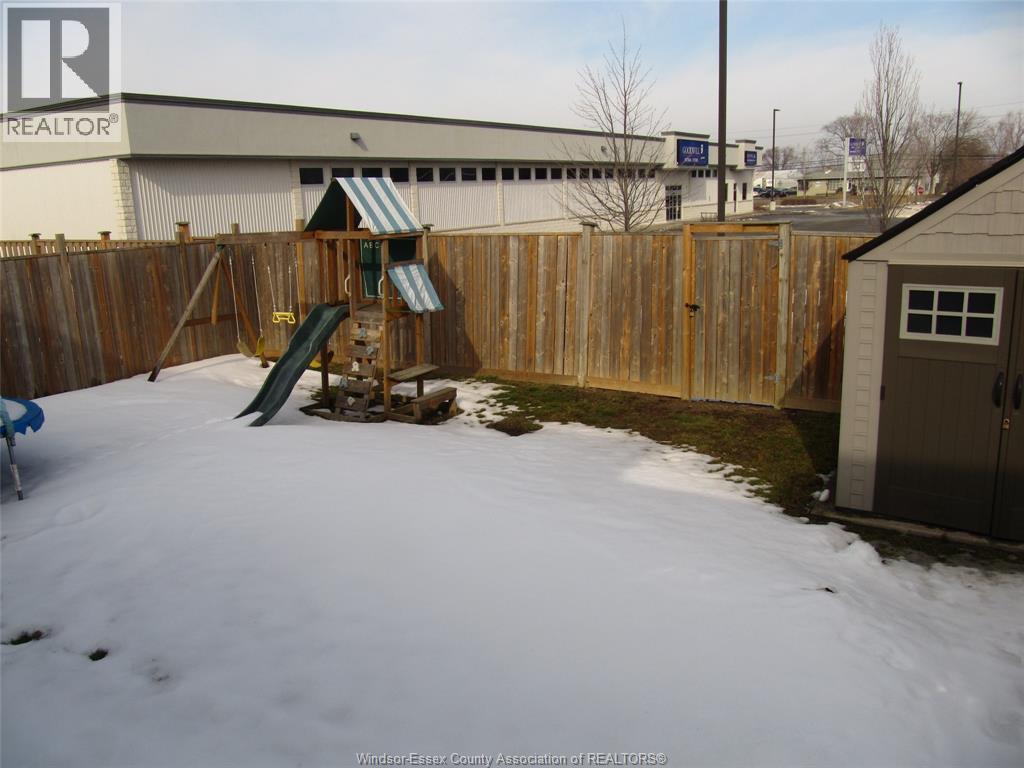 2968 Mcrobbie Crescent, Windsor, Ontario  N8R 0B1 - Photo 38 - 26003282