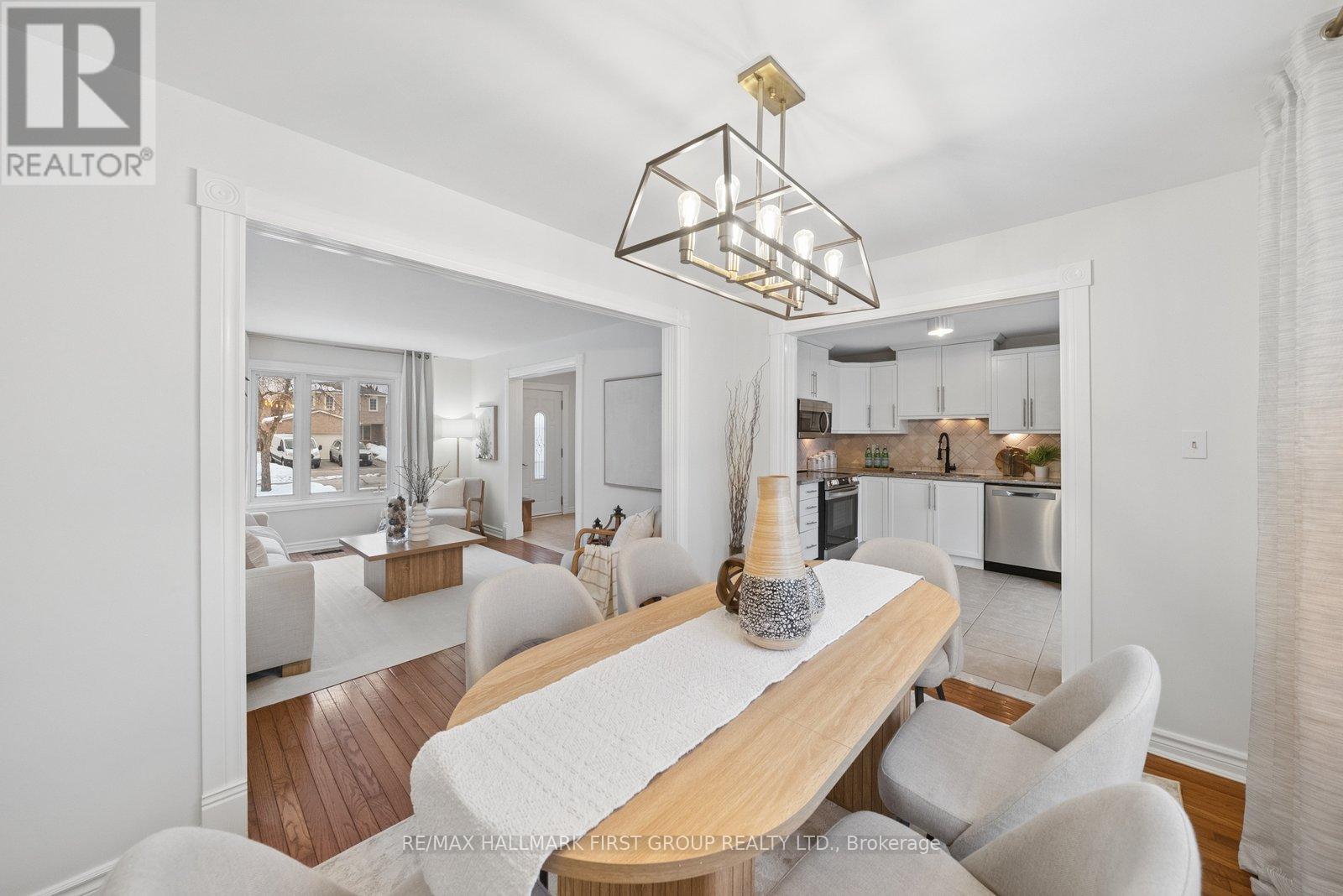 621 Beckworth Square, Pickering, Ontario  L1V 3X3 - Photo 7 - E12792310