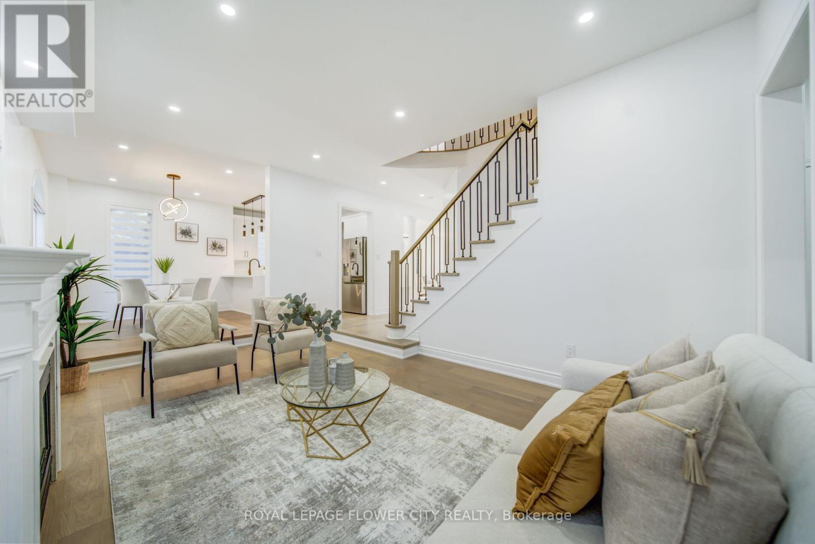 57 St Nicholas Crescent, Vaughan, Ontario  L4H 3E5 - Photo 14 - N12435674