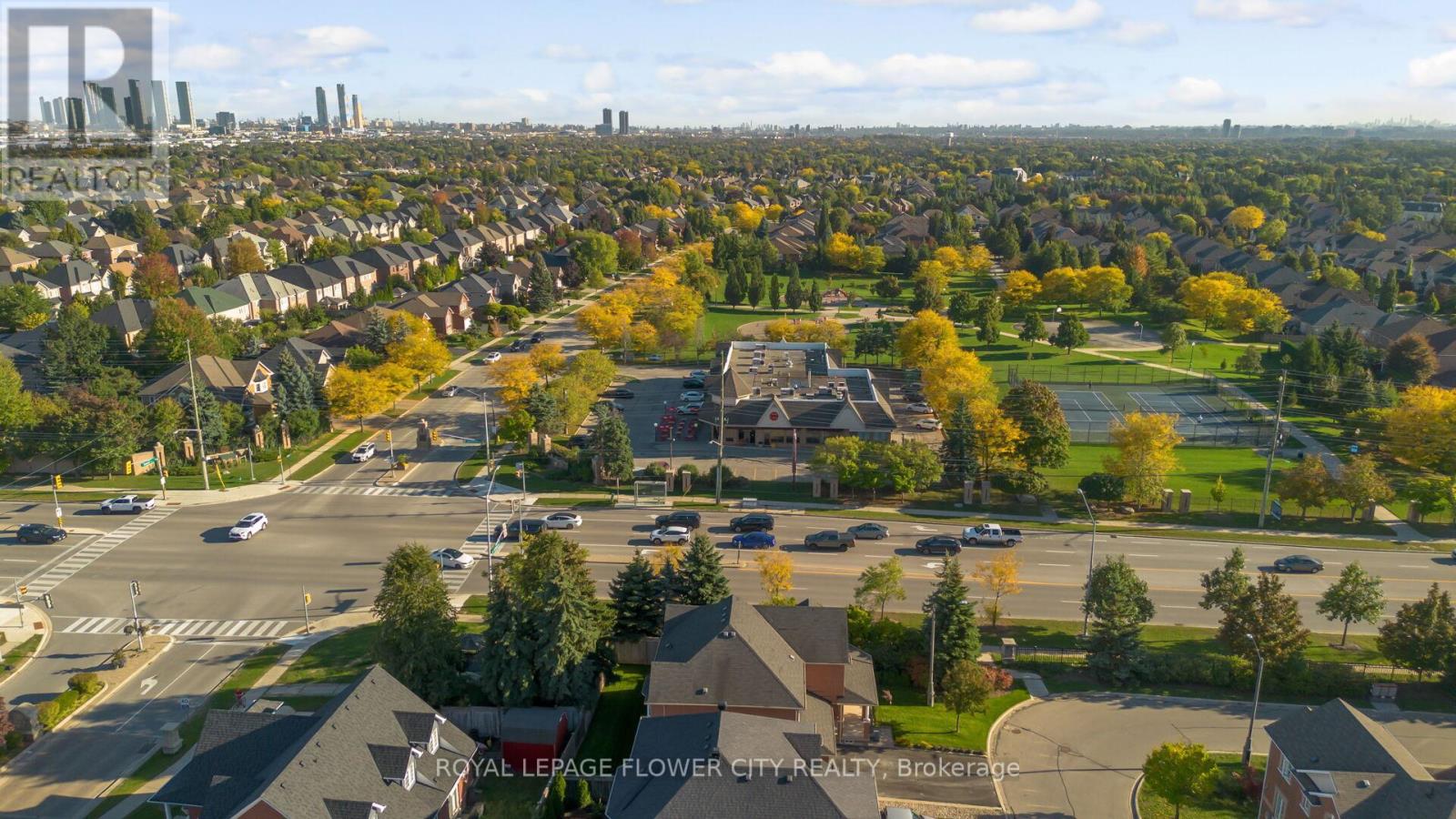 57 St Nicholas Crescent, Vaughan, Ontario  L4H 3E5 - Photo 44 - N12435674